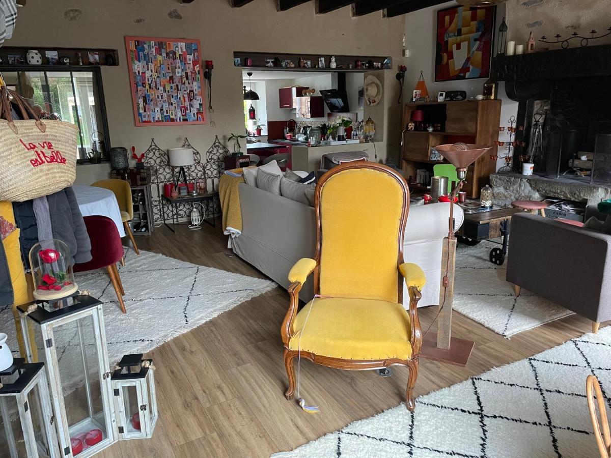 Appartamento Chez Trotro Saint-Pierre-de-Plesguen Esterno foto