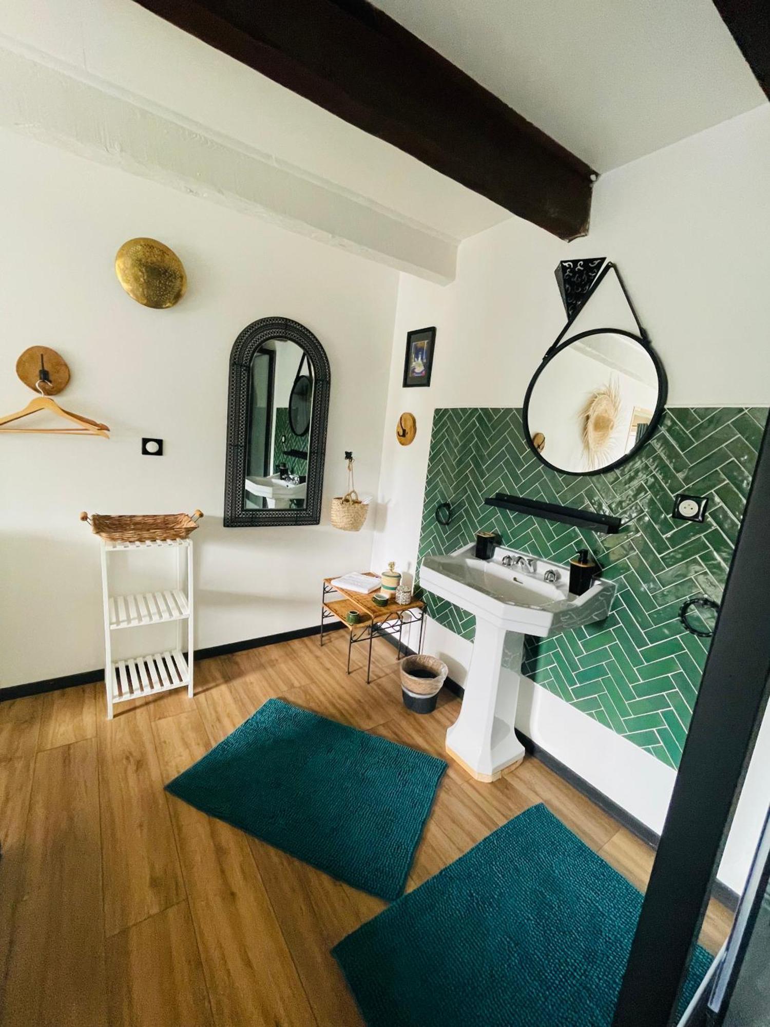 Appartamento Chez Trotro Saint-Pierre-de-Plesguen Esterno foto